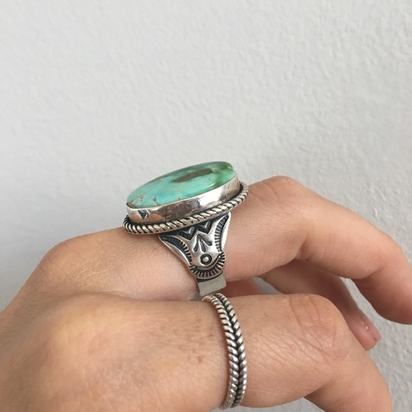 Authentic Native American Turquoise ring - Picture 3 of 6